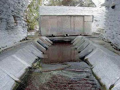  ANDROS PHOTO GALLERY - THE SPRING OF AIDONIA IN KORTHI