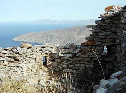 Fortification in Kastro Faneromenis ANDROS PHOTO GALLERY - FANEROMENIS CASTLE